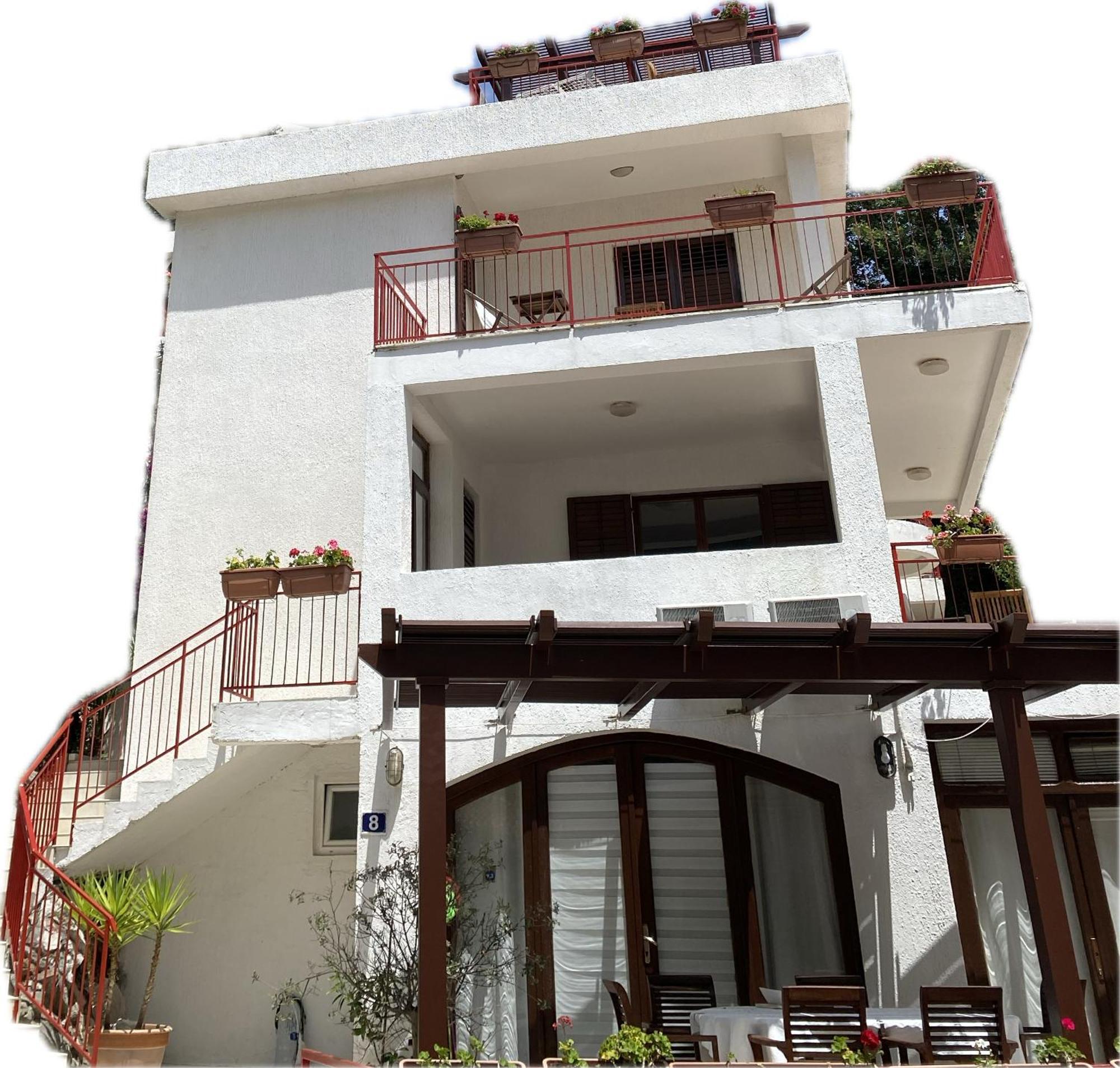 Apartments Almaja Villa Петровац Экстерьер фото